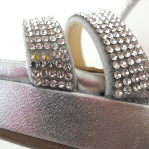 Naturalizer BRENTA2 Silver Rhinestone Strappy Sandal - Picture 8 of 9